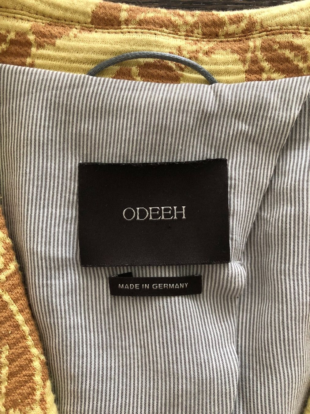 Giacche: Schöner Blazer von Odeeh Grösse 36 made in Germany – Usato da Berg am Irchel venduto da Zweiti_Chance 4