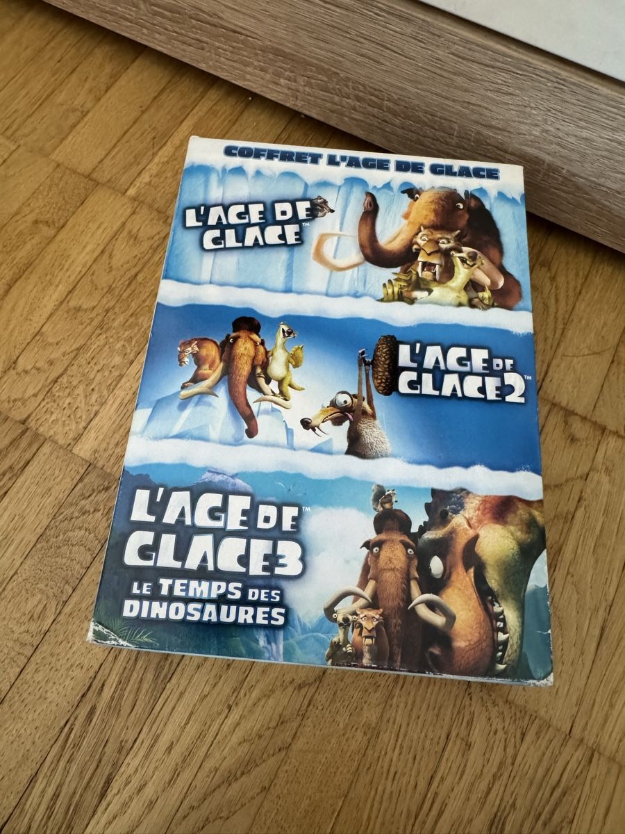 Tous les DVDs: Coffret âge de glace – D'occasion à Grand-Lancy par Didine015