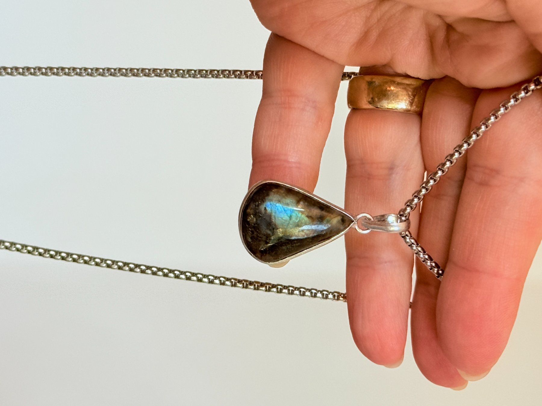 Colliers: Collier avec labradorite - Élégant & Naturel! – Neuf avec emballage d'origine à Genève par AWWA 3