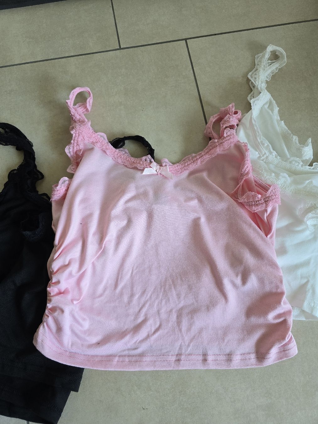 Top: 3er Set Tops - Grösse M – Nuovo e nell'imballaggio originale da Rickenbach b. Wil venduto da VeryLovelyThings 3