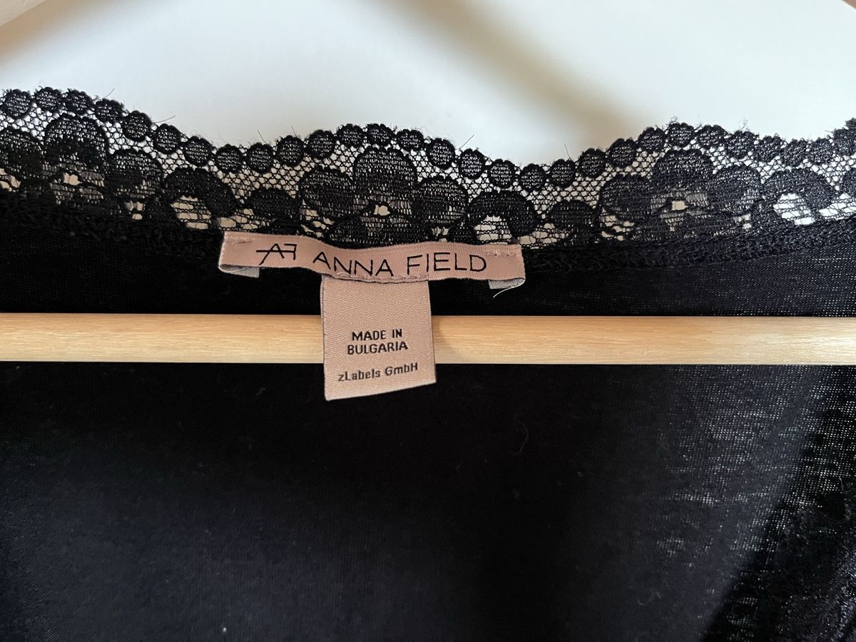 Anna Field Tops: Top Schwarz – D'occasion à Frauenfeld par secondhand2hand 1