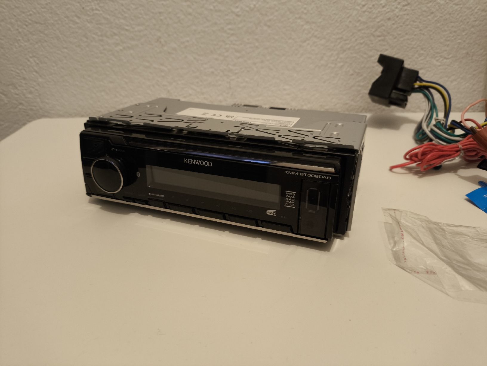 Kenwood Radio: Autoradio KENWOOD KMM-BT 508 DAB – Usato da Frauenfeld venduto da Jeremy0488