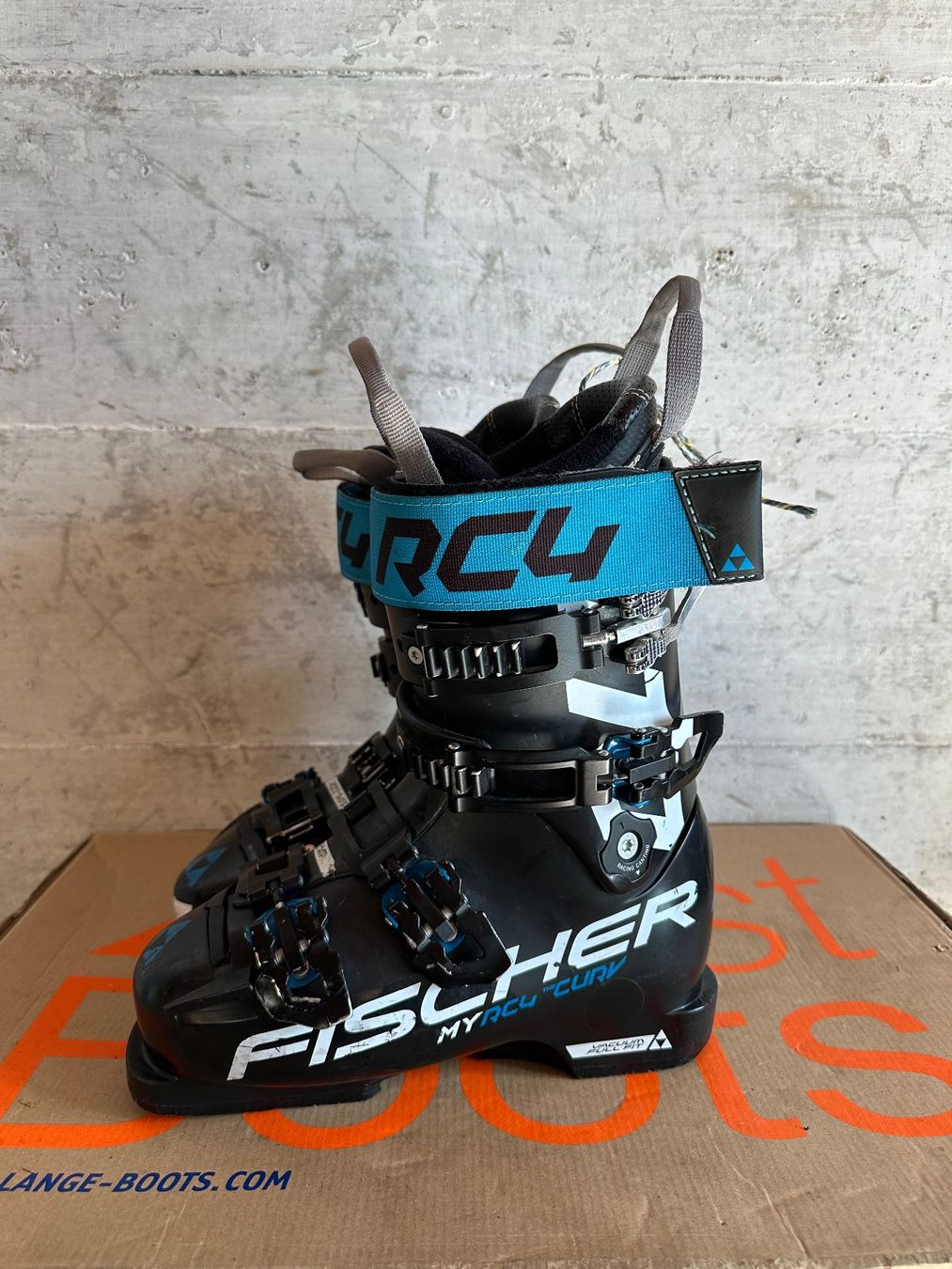 Fischer Scarpe da uomo: Fischer Skischuhe 23.5 / Gr. 37 – Usato da Emmenbrücke venduto da karkarkar 3