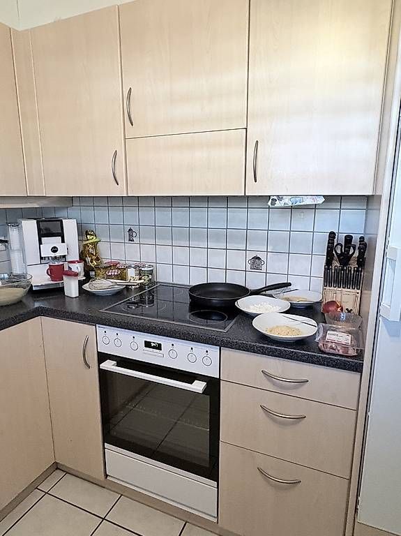 Cucine complete: Küche (raus bis 05.09.2026) – Usato da Aarberg venduto da Alola 2