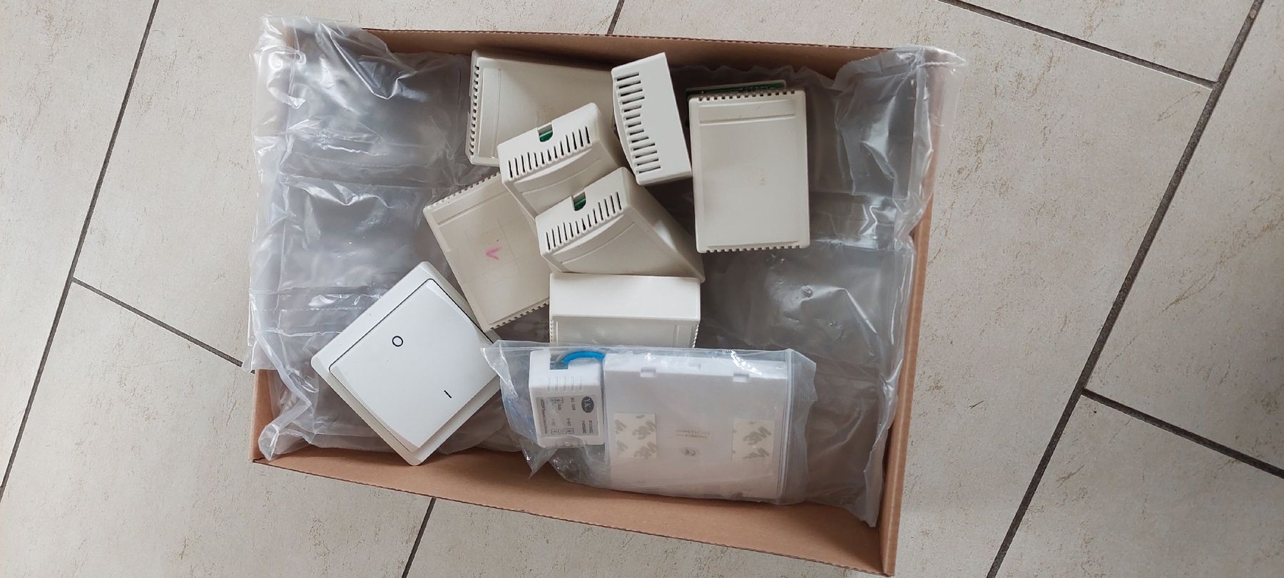 Componenti elettronici: RF Wireless Remote Control Radio Controller – Nuovo (secondo la descrizione) da Widen venduto da juinl 1