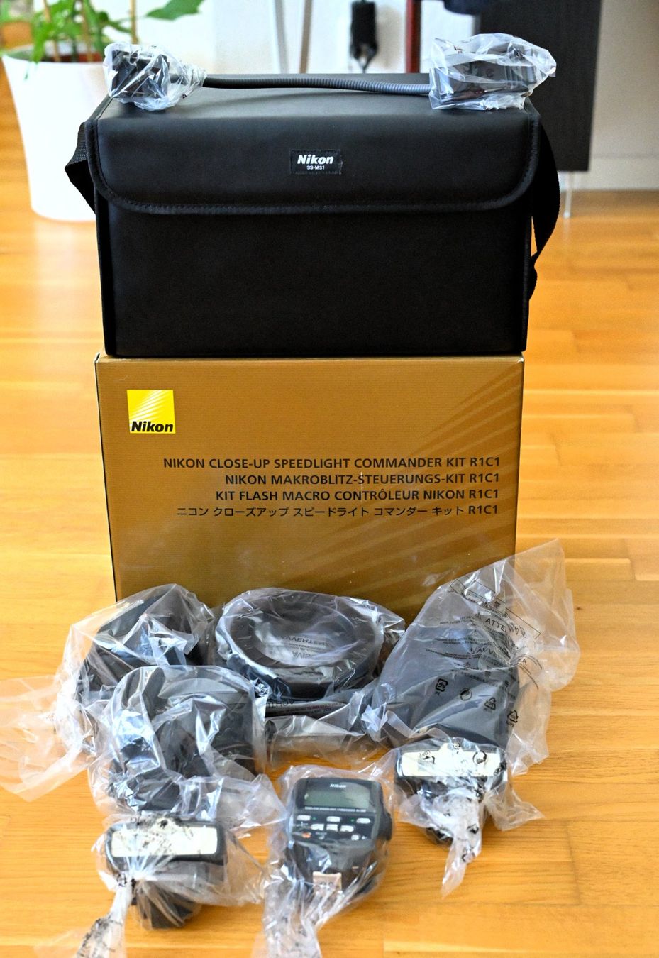 Nikon Flash: Nikon Close-up Kit R1C1 – Nuovo e nell'imballaggio originale da Zollikofen venduto da Heru66 1