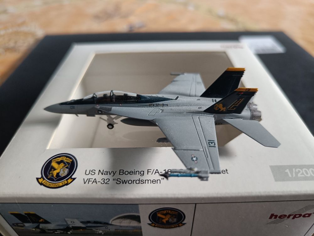 VFA-32 Boeing F/A-18F 