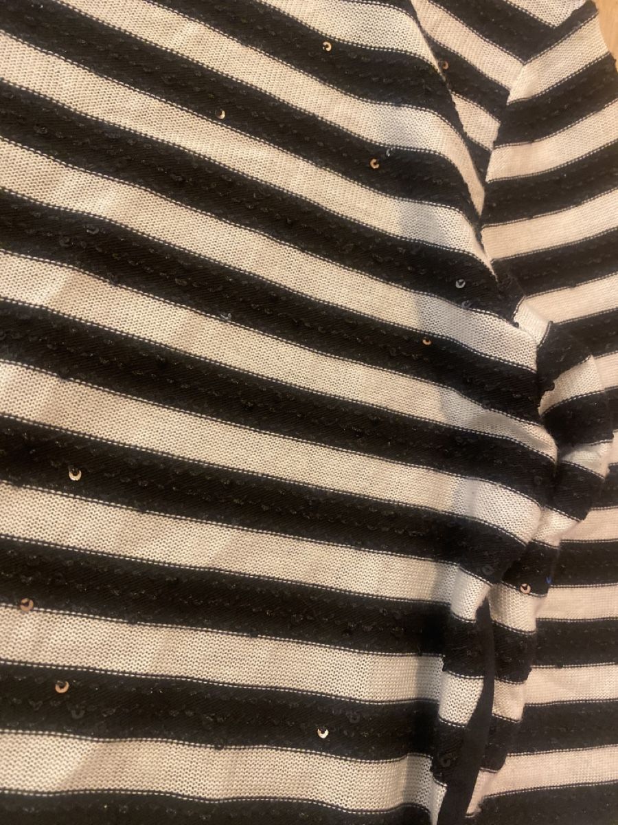 French Connection Pulls & Sweat-shirts: French Connection Striped sequined pulli – D'occasion à Zürich par maferv_23 2
