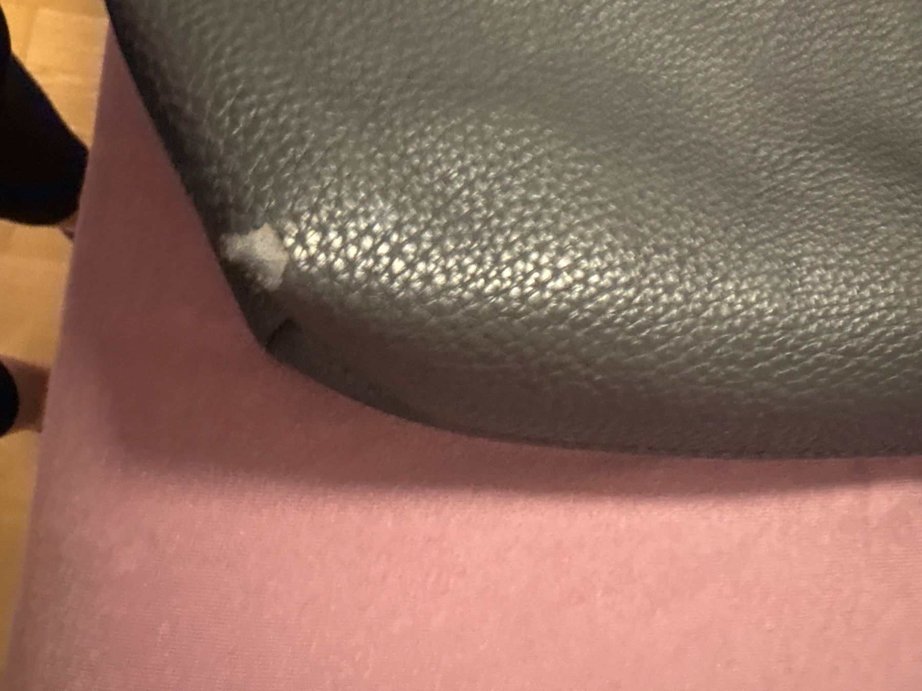 Guess Borse da donna: Guess Tasche schwarz – Usato da Oberkulm venduto da TD13 3