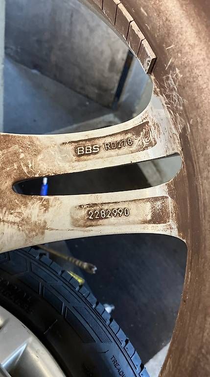 Pneumatici & Ruote complete: 2x BMW Räder  – Usato da Schinznach Bad venduto da yomann 2
