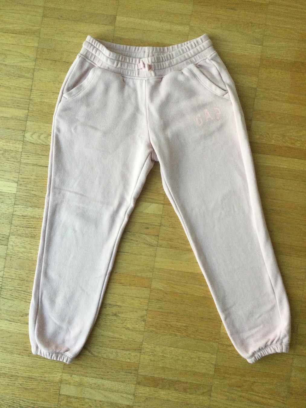 Gap Pantaloni: Mädchen Gap Hose Rosa, Gr 120 – Usato da Zürich venduto da VorlonShadow