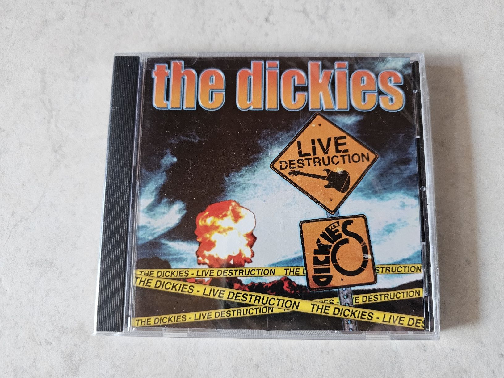CD: The Dickies  -  Live Destruction  /  Fabrikneu – Nuovo e nell'imballaggio originale da Schneisingen venduto da backstore24
