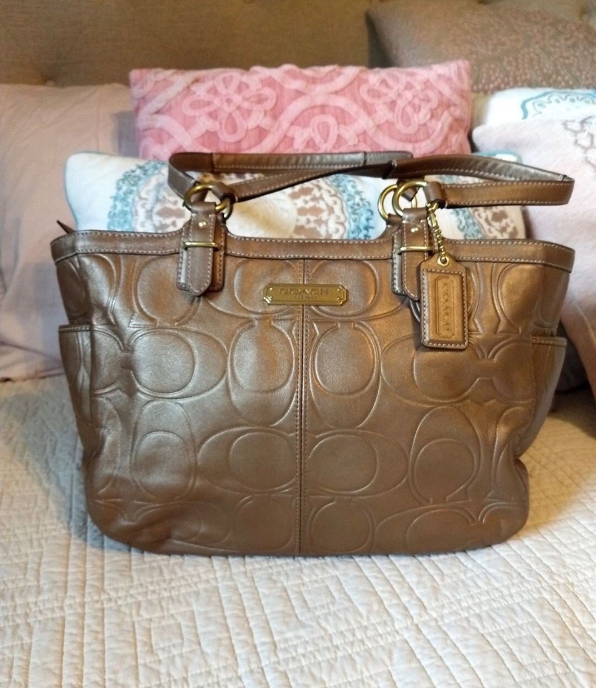 Coach Borse da donna: Coach Elegant Leather Shoulder Bag – Usato da St.Josefen venduto da lop_lh8d 2