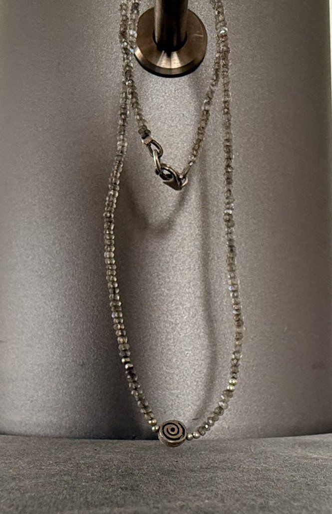 Catenine: Edelsteinkette Labradorit mit Silber Spirale 925 Stempel – Usato da Lommis venduto da manmarmi 1