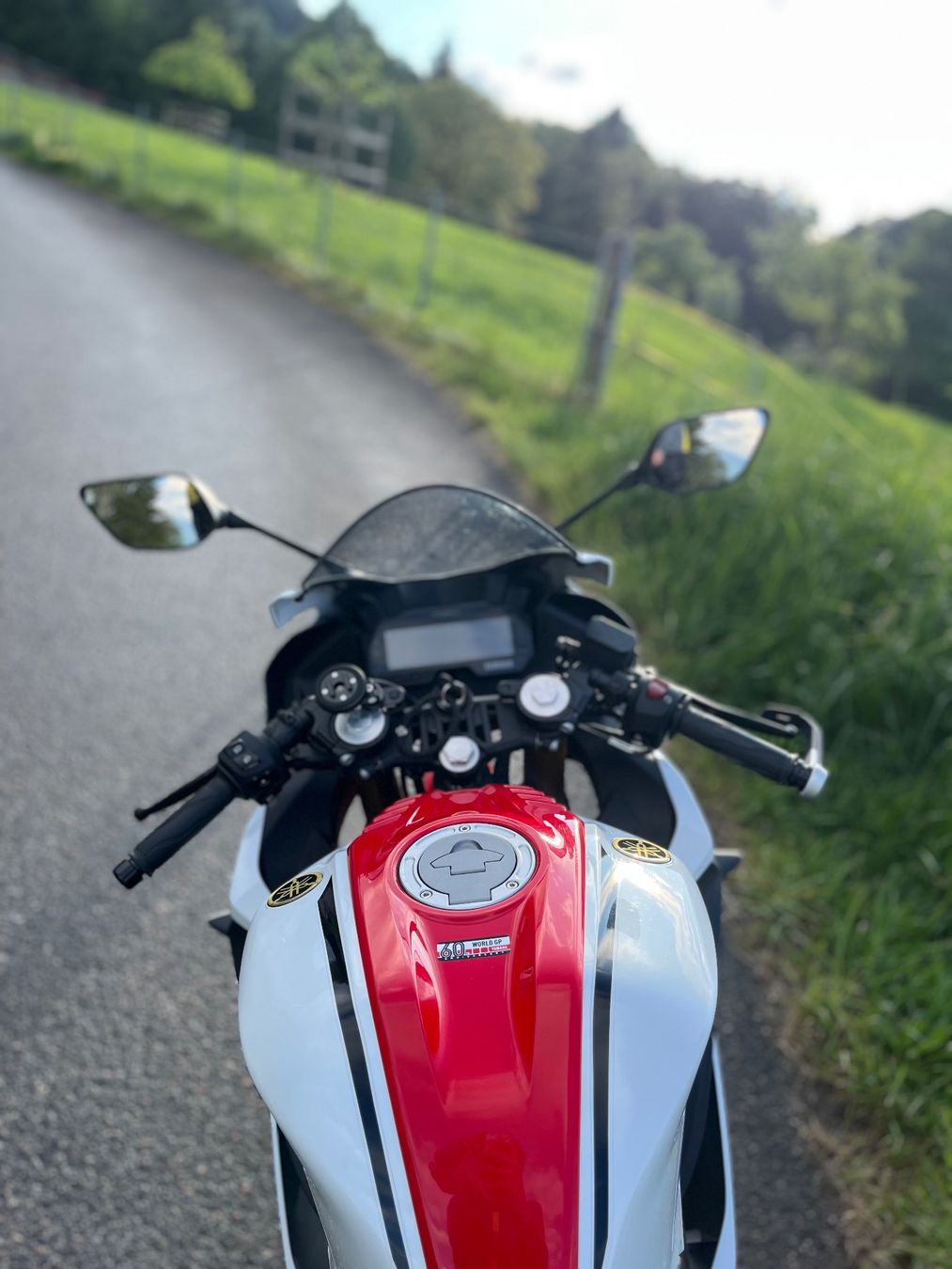 Yamaha Strada: Yamaha YZF- R125 – Usato da Kriens venduto da draussen-zu-hause 3