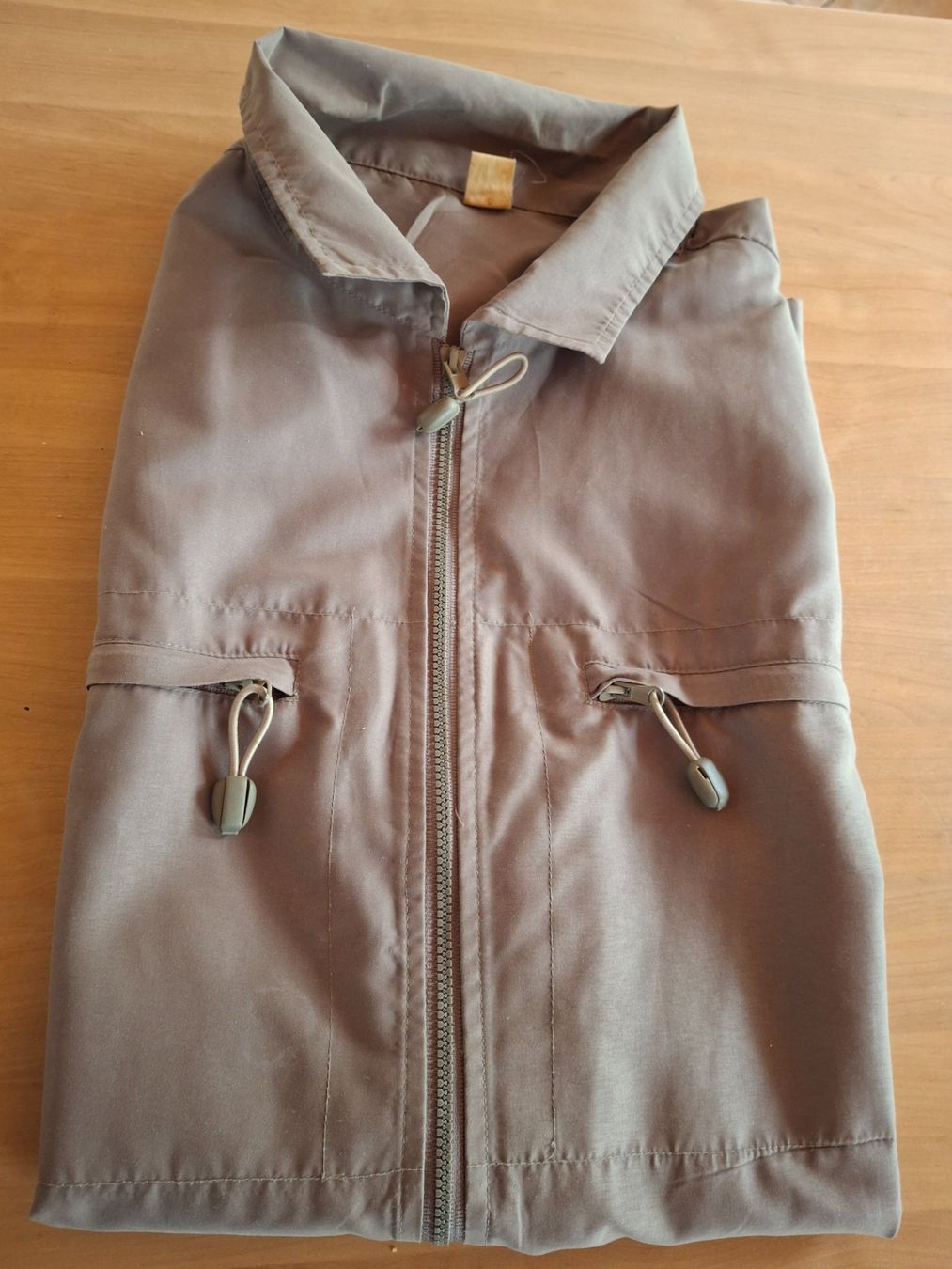 Gilets & Westen: Gilet vert olive taille 40/42 – Gebraucht aus Villiers von san_jn5w 1