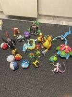 Lot Pokemoon Figuren diverse Grössen