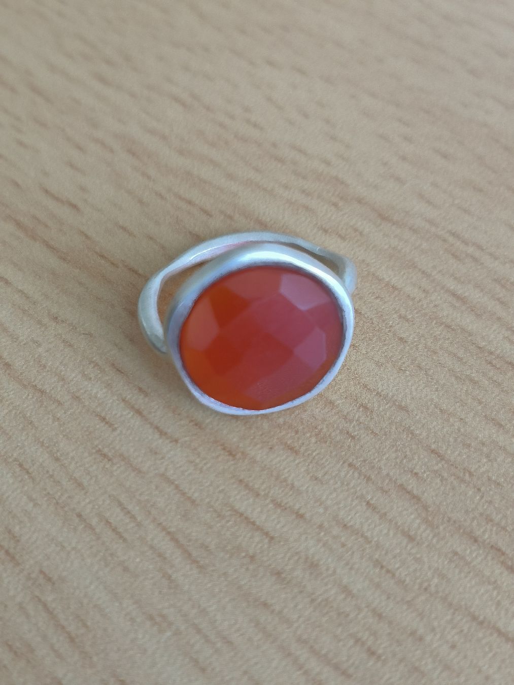 Anelli: Vintage Silberring mit Karneol Stein, Grösse 11 – Usato da Aesch BL venduto da Machsbesser 1
