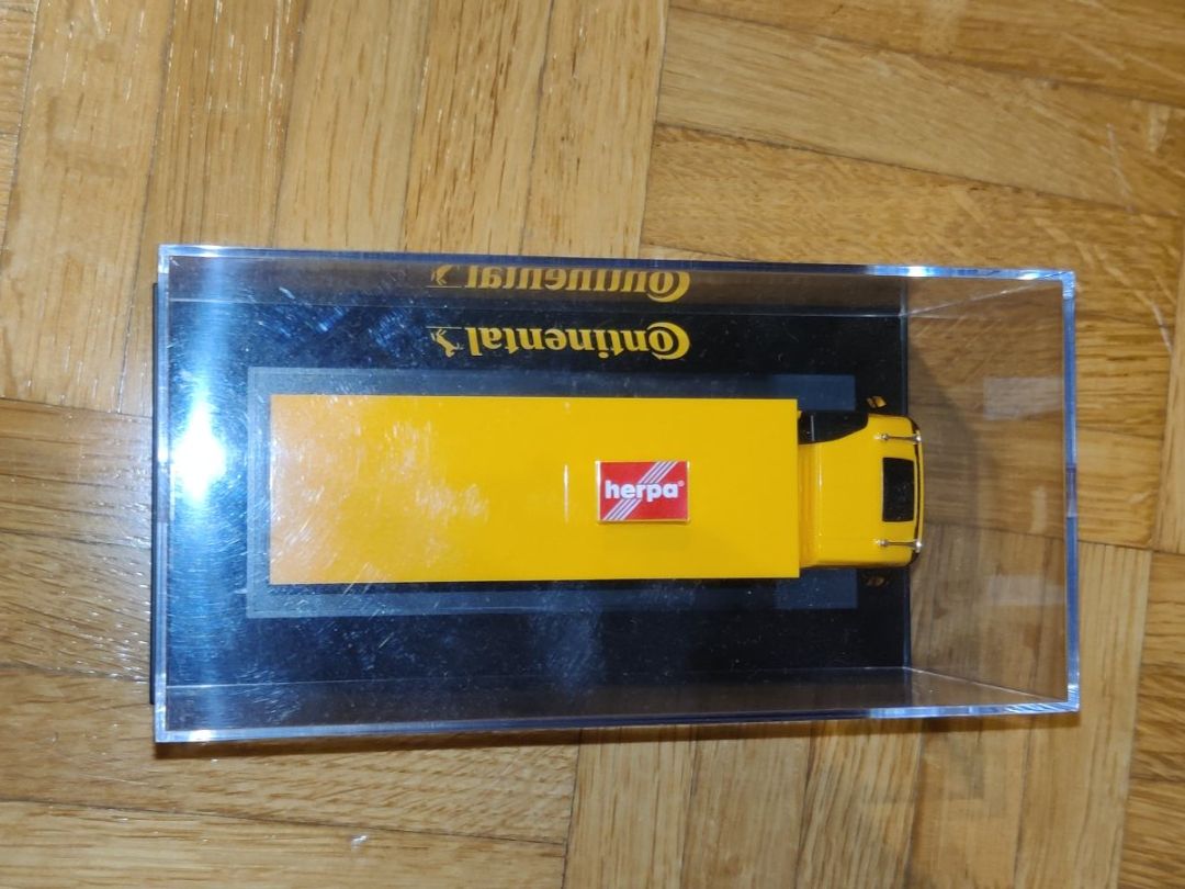 Herpa Modellini d'auto: herpa Volvo Continental – Usato da Winterthur venduto da SilWi 4