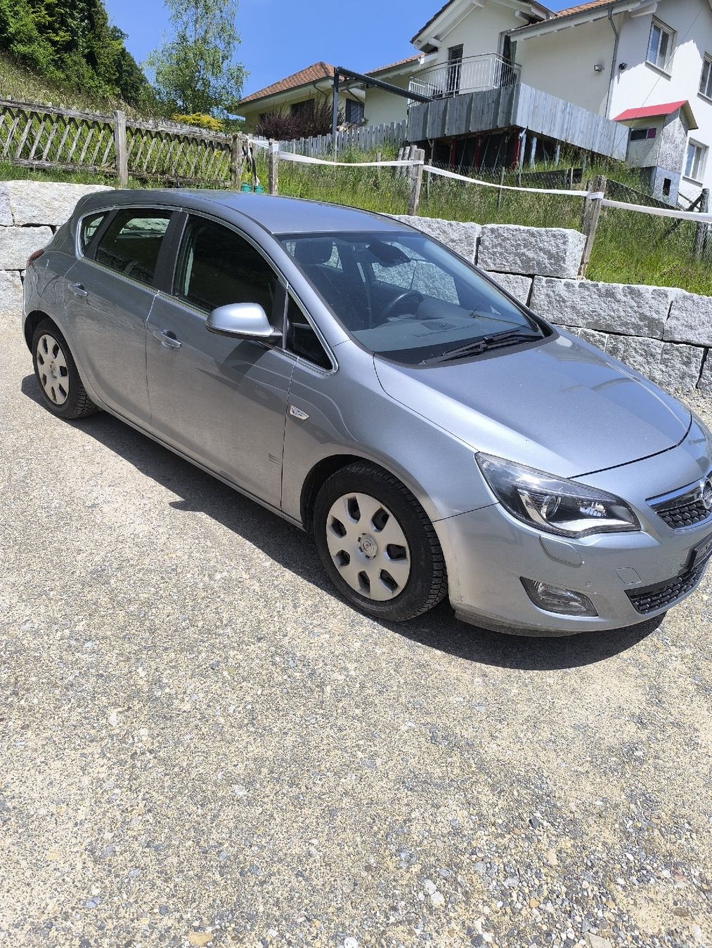 Opel Automobili: Opel Astra automat – Usato da Unterrindal venduto da Onlinecarparts.ch 3