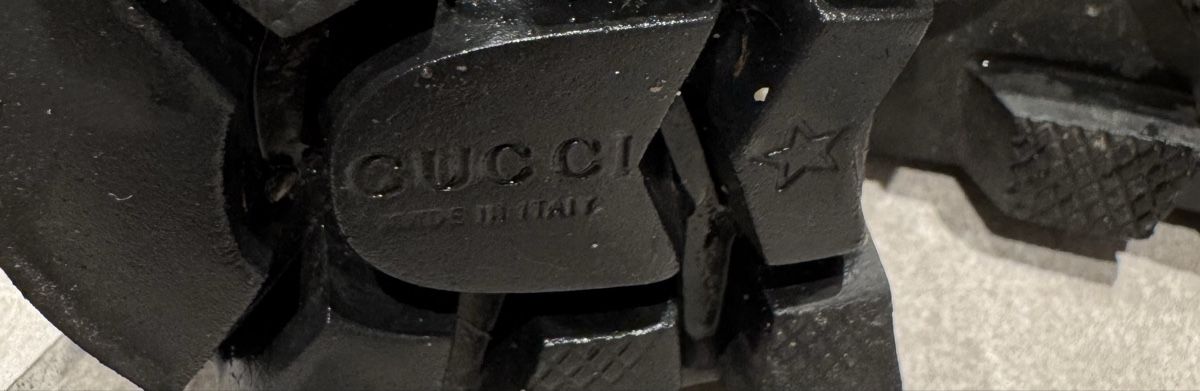 Gucci Damenschuhe: Gucci Black boots with fur 39.5 – Gebraucht aus Uznach von ger_7gvr 3