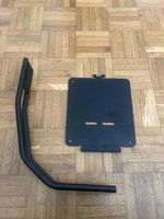 Seitlicher Kennzeichenhalter Universal – Schwarz – Neu