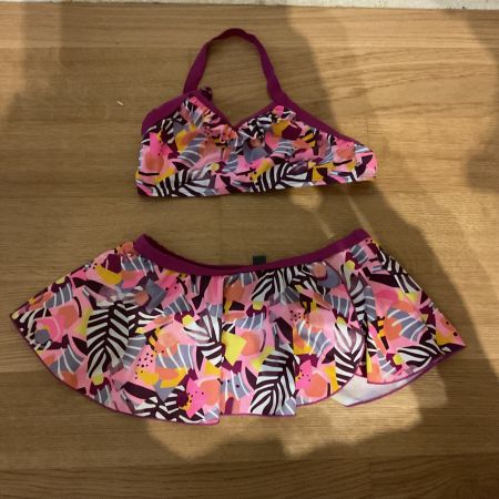 Bikini mit Rock Grösse 152