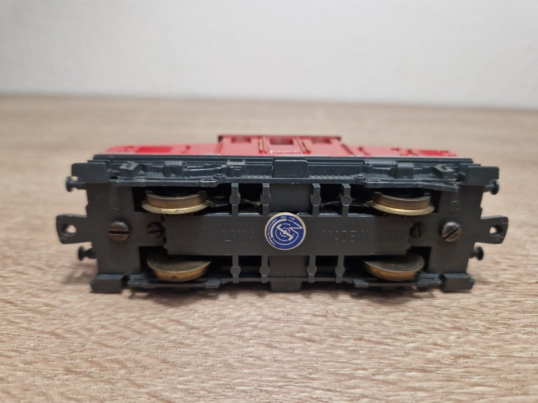 Lima Modelleisenbahnen: Lima E-Lok R2 H0 – Gebraucht aus St-Aubin-Sauges von Lo_Go 4