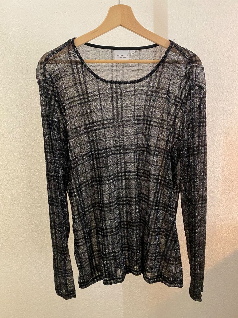 Vero Moda T-shirt: Junarose by Vero Moda Oberteil Glitzer Gr. L / 46 - 48 – Usato da Pratteln venduto da a23_j2gs 2