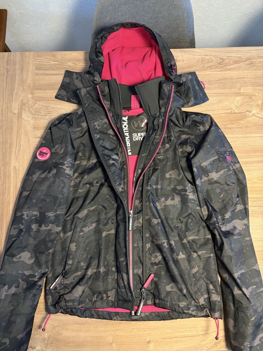 Superdry Giacche: Superdry Jacke – Usato da Bättwil venduto da muuusi 1