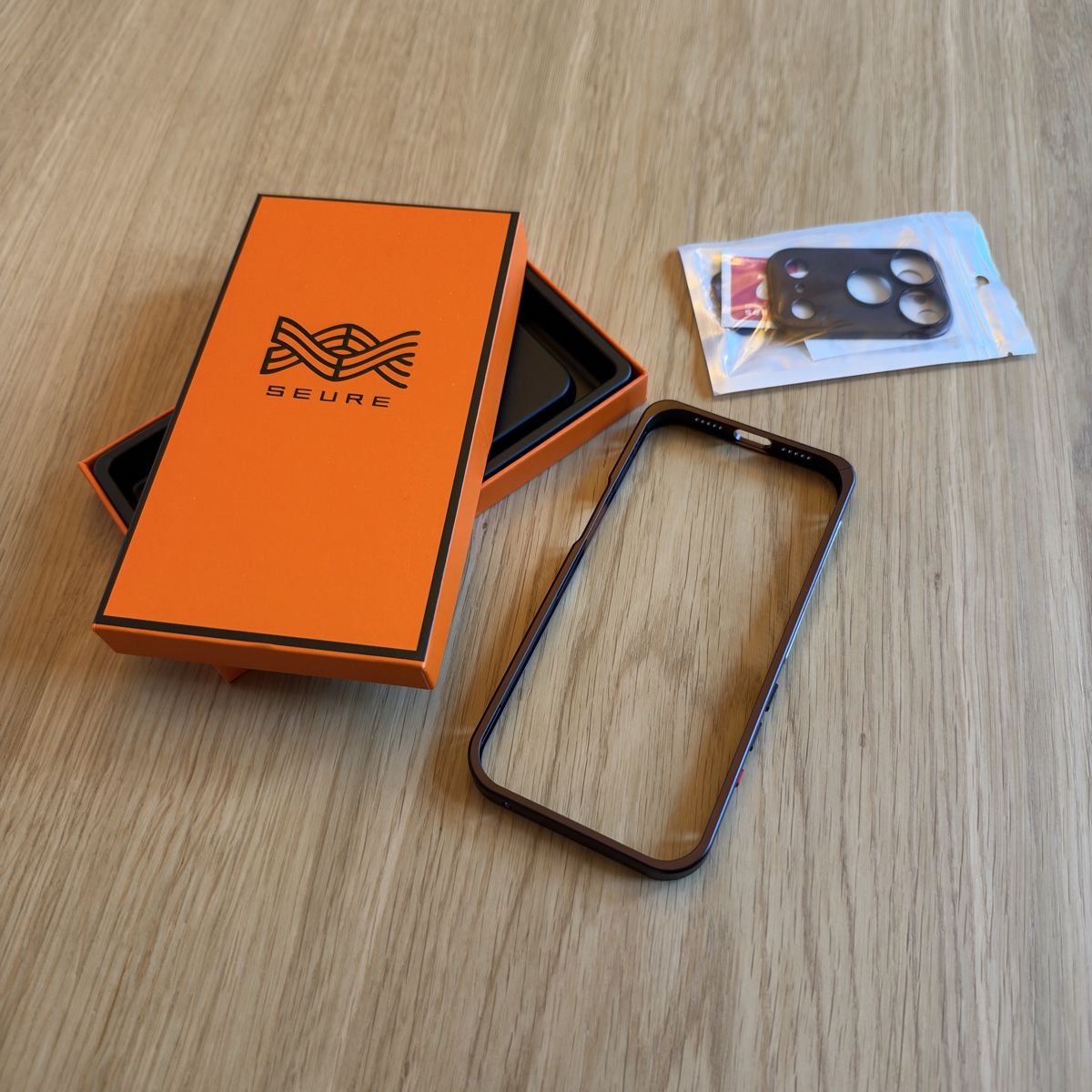 Handys / Smartphones: iPhone 18 Pro Hülle – Gebraucht aus Tagelswangen von decci 1