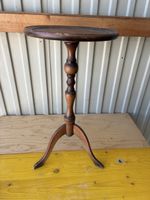 Petite table en bois