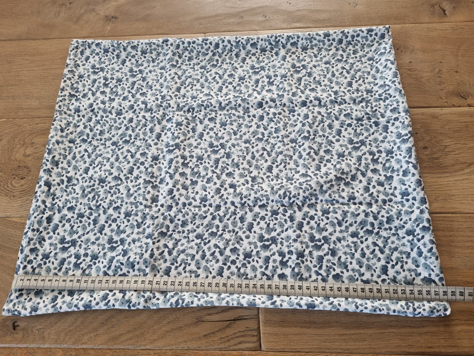 Ikea Linge de lit: Housse de couette Ikea et 2 taies d'oreiller – D'occasion à Lavey-les-Bains par Etre-Ange 2