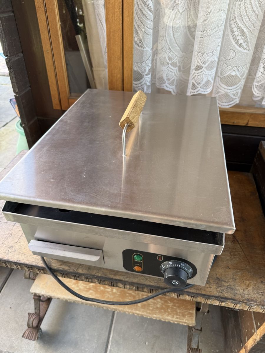 Grills: Elektrogrill  – Gebraucht aus Unterengstringen von Lo.Ony 2