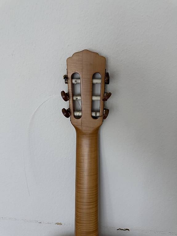Strumenti musicali: Antonio Sanchez Gitarre – Usato da Jona venduto da Selin84 3