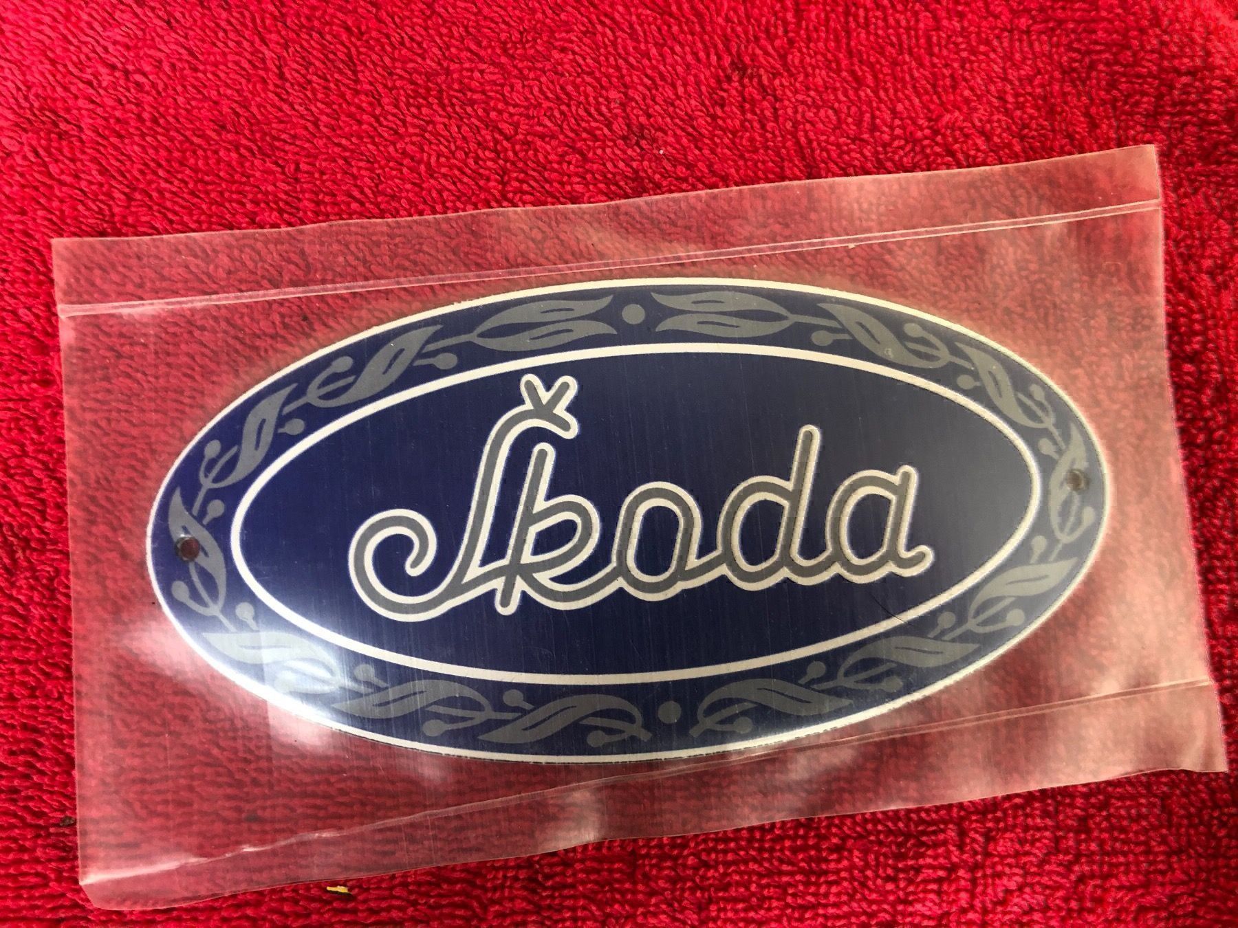 Insegne: Skoda classic – Nuovo (secondo la descrizione) da Reinach AG venduto da rares75