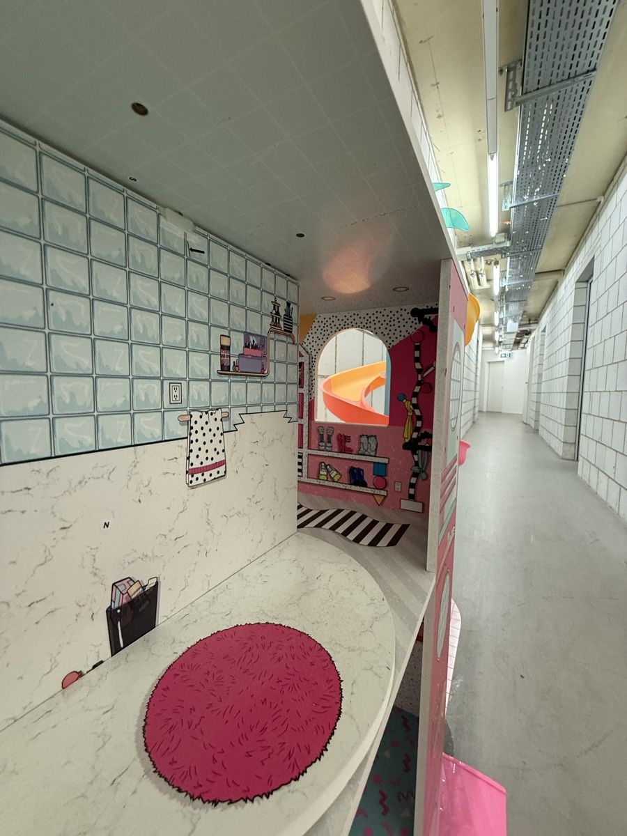 Case e mobili per bambole: LOL Surprise Puppenhaus – Usato da Burgdorf venduto da zoe_g7lh 3