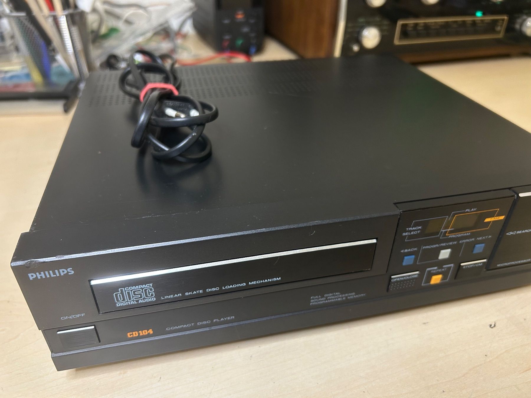 Philips Sistemi audio & multimediali: Philips CD104 – Usato da Baar venduto da AAT5