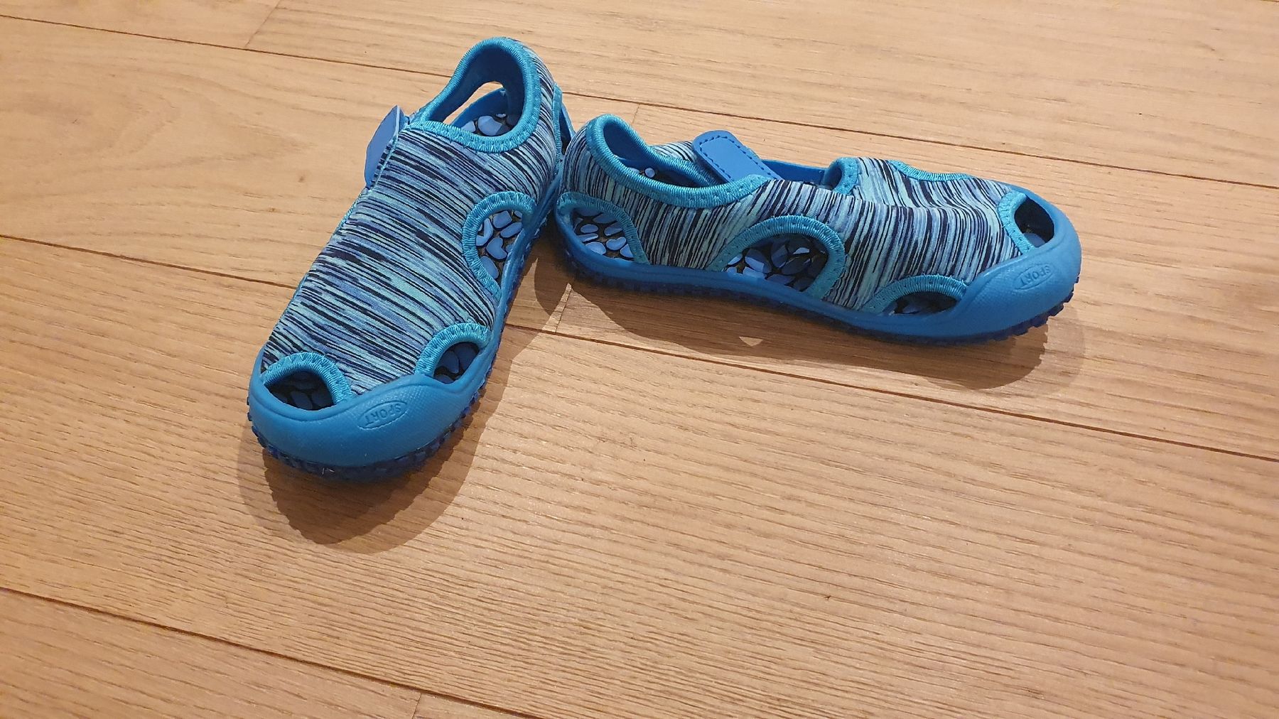 Scarpe per ragazzi: Sandalen Grösse 29 – Nuovo e nell'imballaggio originale da Zürich venduto da akm70 1