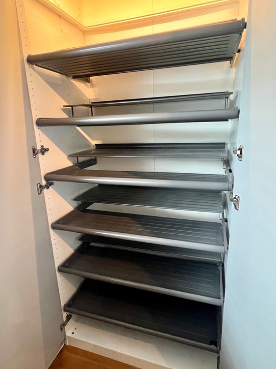 Ikea Pax KOMPLEMENT Schuhregal, ausziehbar, dunkelgrau Kaufen auf Ricardo