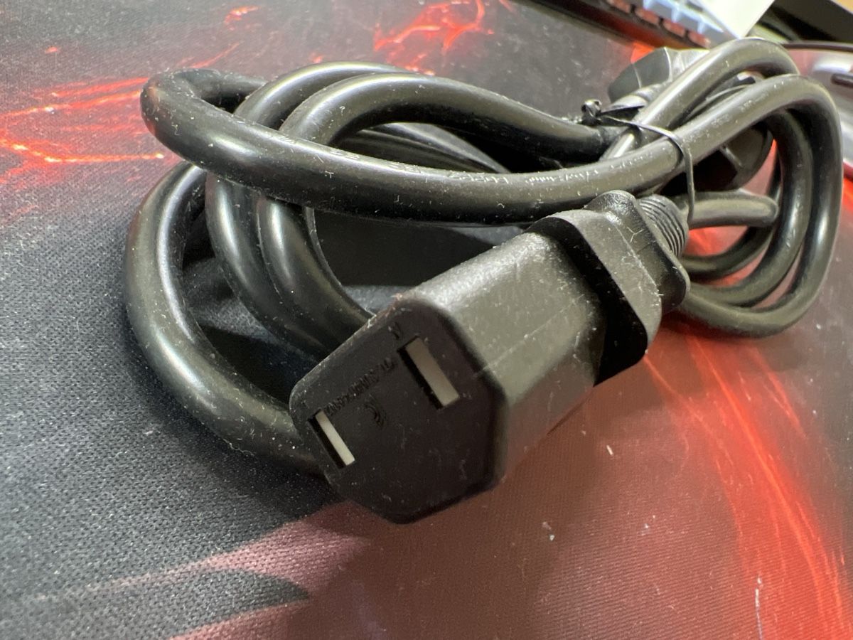 Kabel: Câble d'alimentation secteur 2 mètres – Gebraucht aus Genève von PoissonBlue 1
