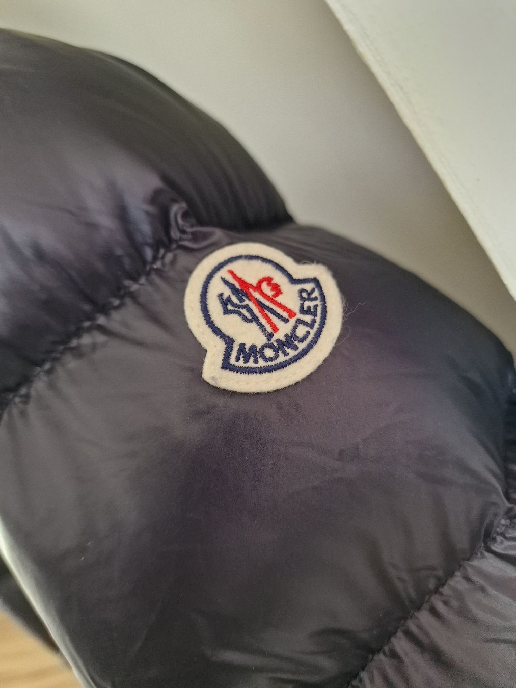 Moncler Jacken: Doudoune longue Moncler "Suyen" – Neu (gemäss Beschreibung) aus Yverdon-les-Bains von Scmps 2