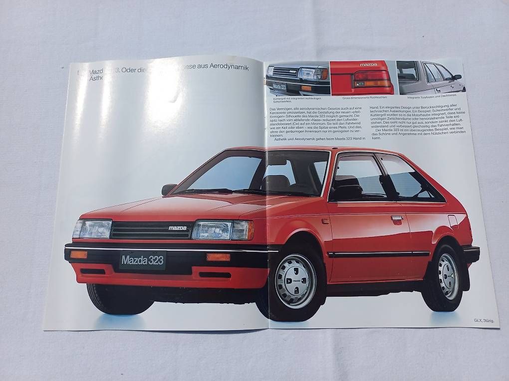 Documents: Mazda 323 Prospekt / 1985 – D'occasion à Frauenkappelen par Chruetzhubel 1