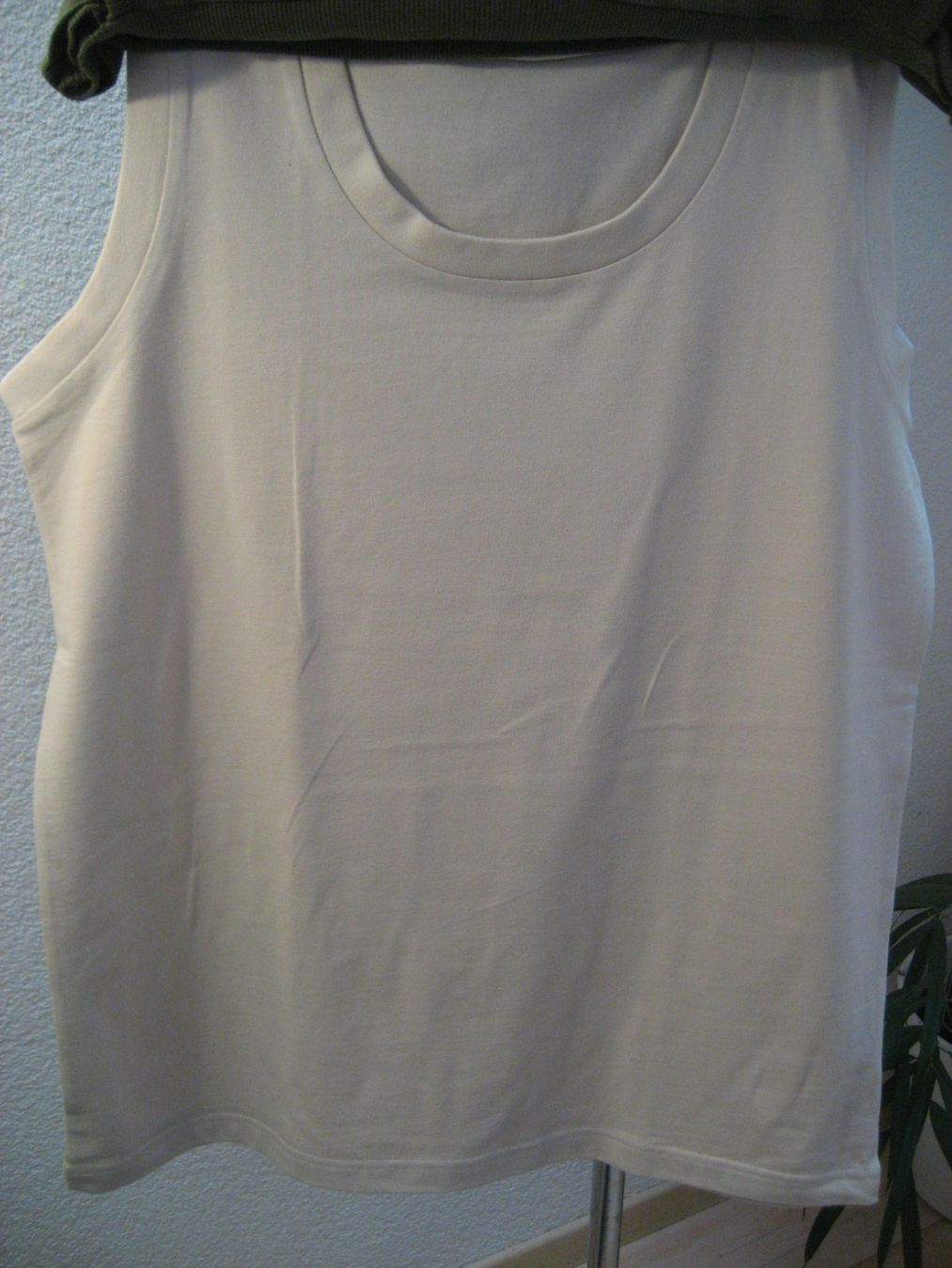 Top: Lot 3 tops taille L – Usato da Delémont venduto da marryb 3