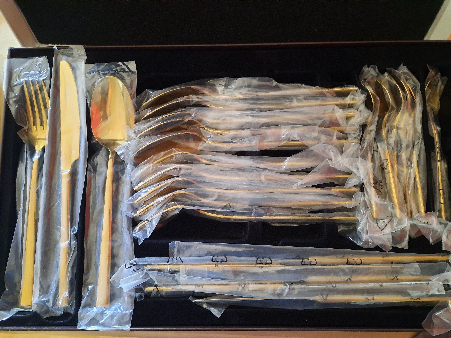 Set di posate: Besteck goldfarben – Usato da Zürich venduto da pia_p95m 2