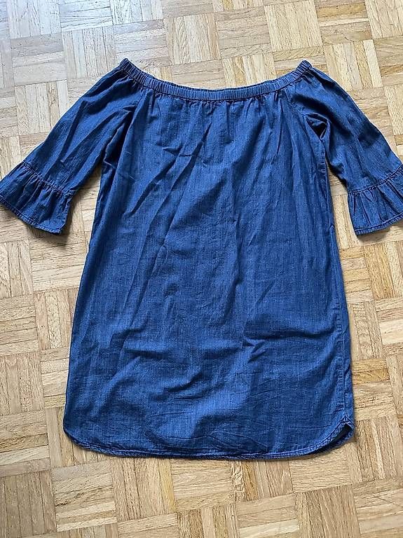 Vestiti: Jeanskleid mit Carmenausschnitt Gr. M  – Usato da Stäfa venduto da DearDarling