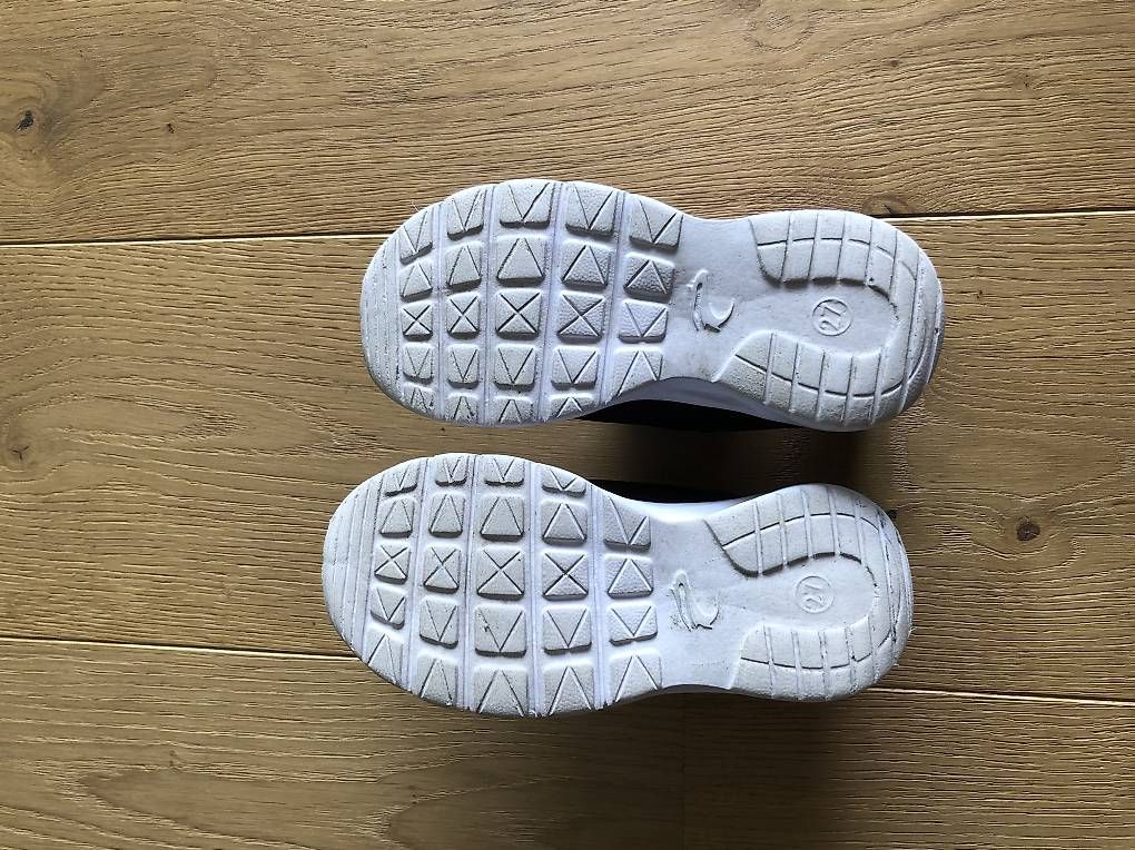 Graceland Scarpe per ragazze: Mädchen Sneaker Graceland Gr. 27 neuwertig – Nuovo (secondo la descrizione) da Willisau venduto da Flaming 2