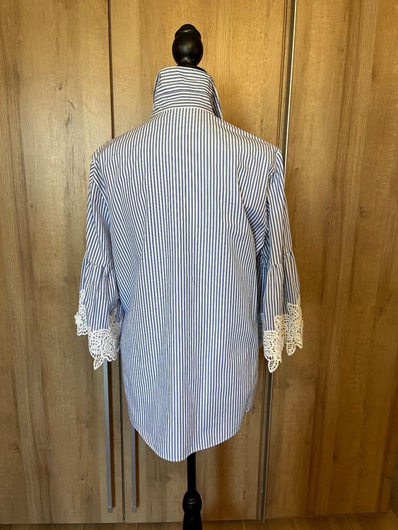 Chemisiers: Blue & white shirt with lace from van Laack, size 40 – D'occasion à Wilen b. Wollerau par crabbe 3