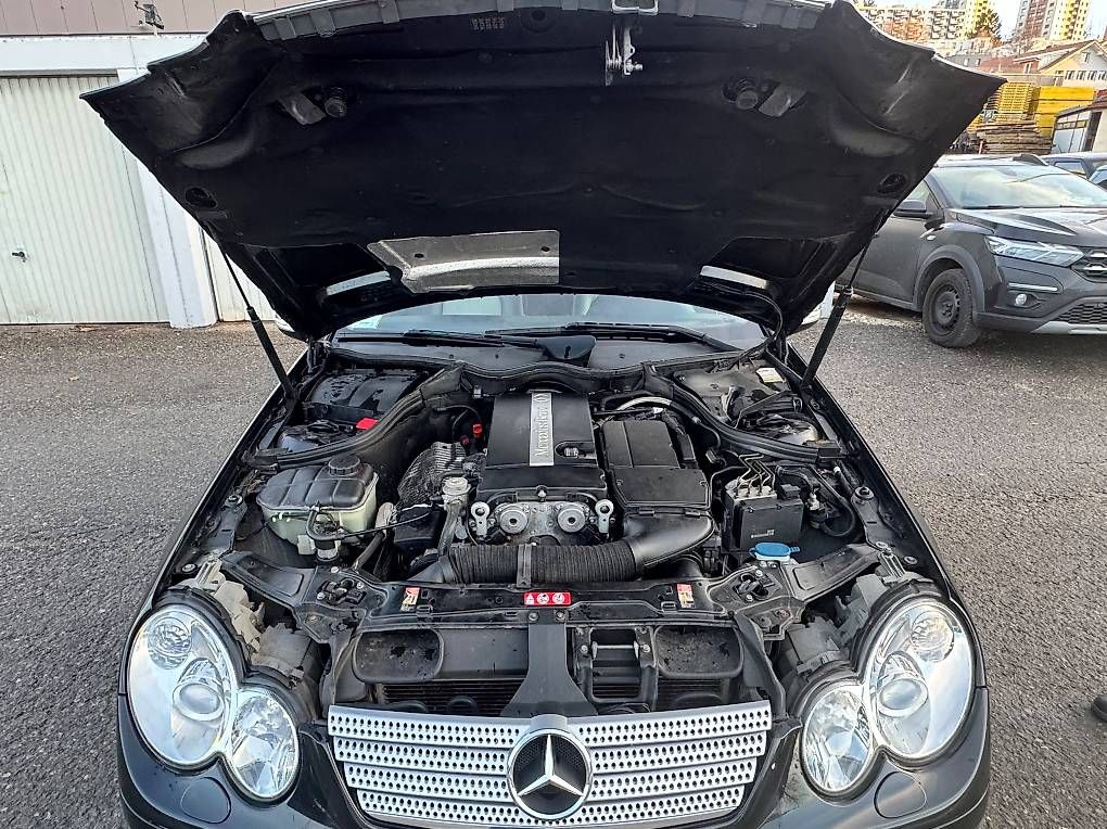 Mercedes-Benz Automobili: Mercedes C180 SportCoupe Kompressor – Usato da La Chaux-de-Fonds venduto da 7mu_g6kg 3