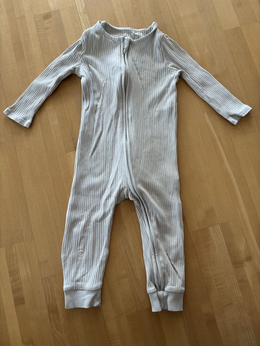 Emma & Noah Pigiami: Pyjama mit Bündchen – Usato da Burgdorf venduto da SandraVolkmer 2